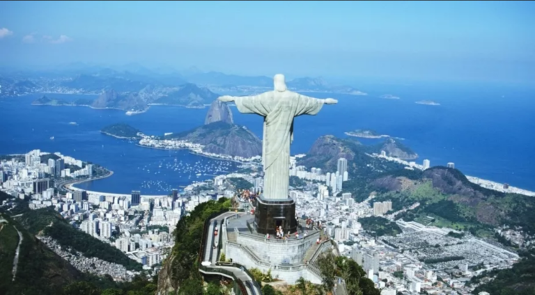 Atividades turísticas sobem 2,5% em abril, aponta IBGE